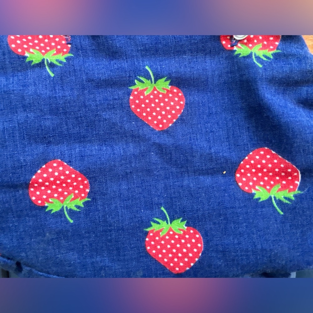 Vintage Reversible  Strawberry Print Bermuda Bag - Picture 2 of 5